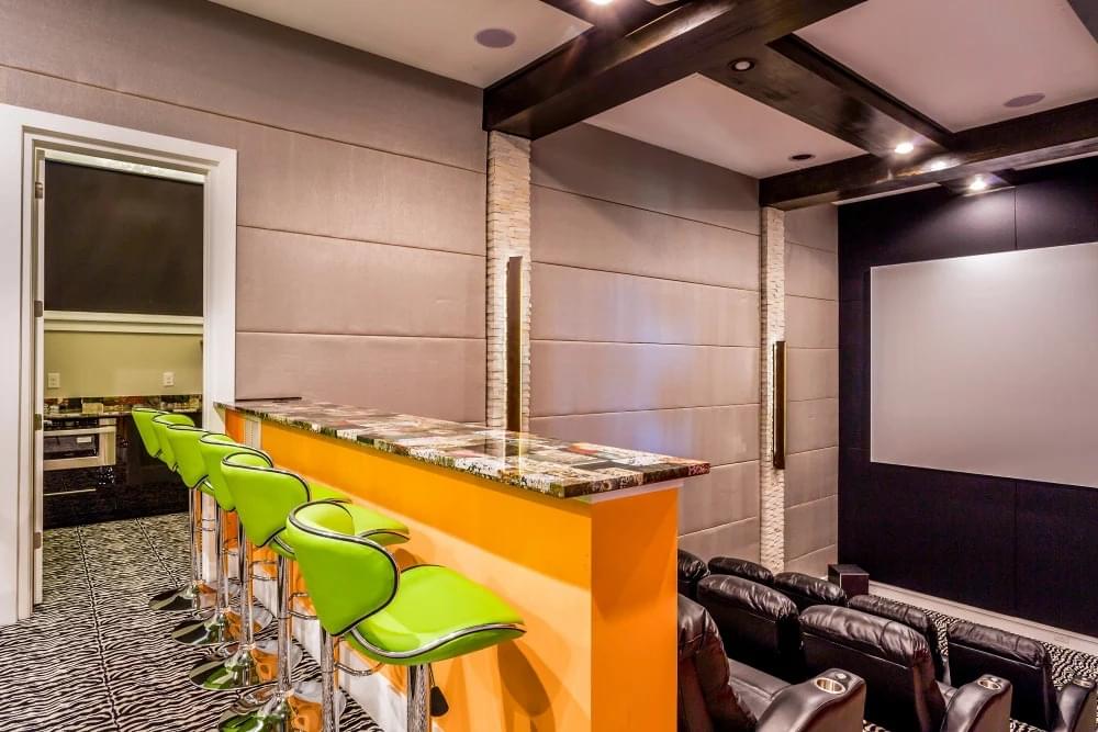 Legends Retreat after-hours lounge
